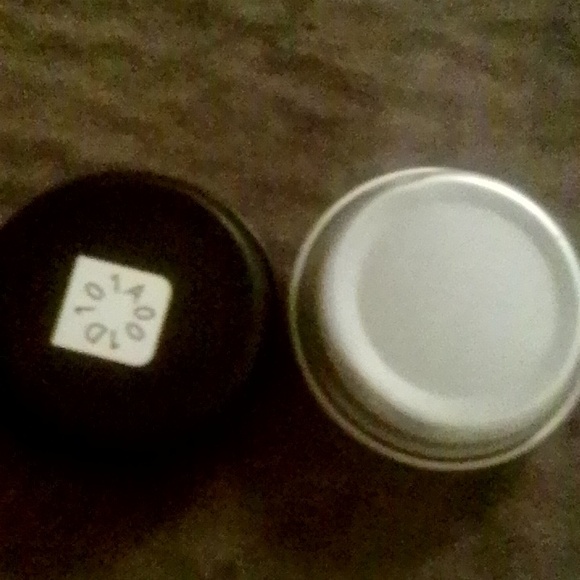 Voyager - Picture 2 of 2